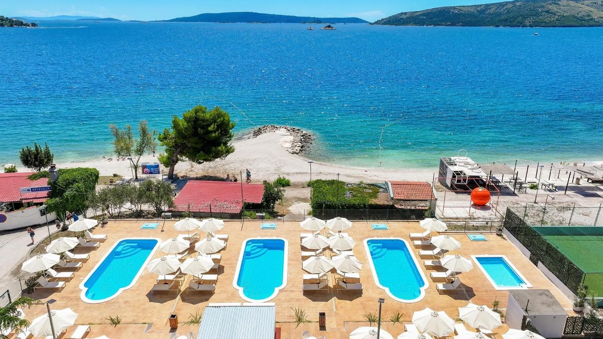 Apartments Medena In Seget Donji, Trogir With Pools