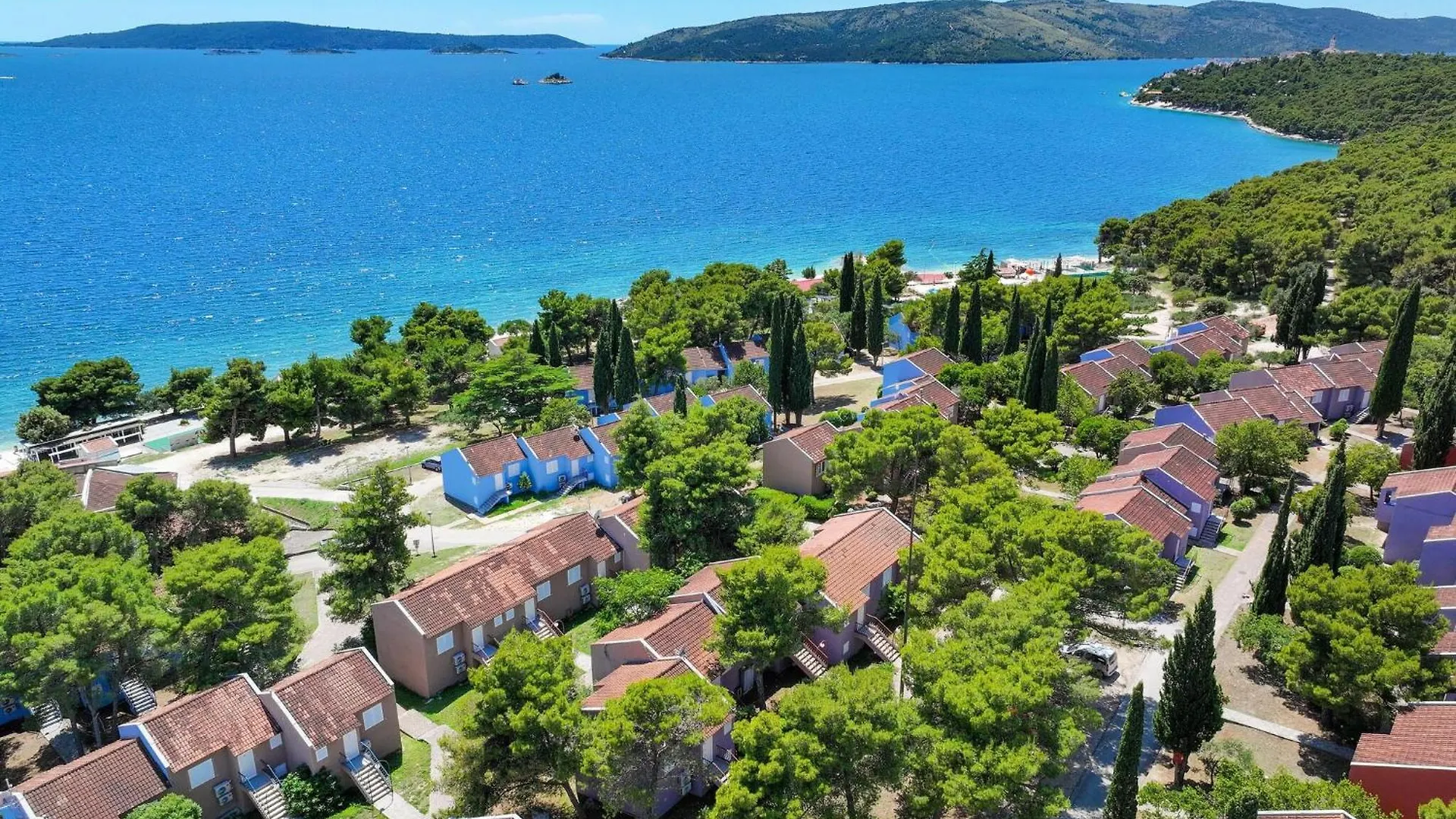 Apartments Medena In Seget Donji, Trogir With Pools