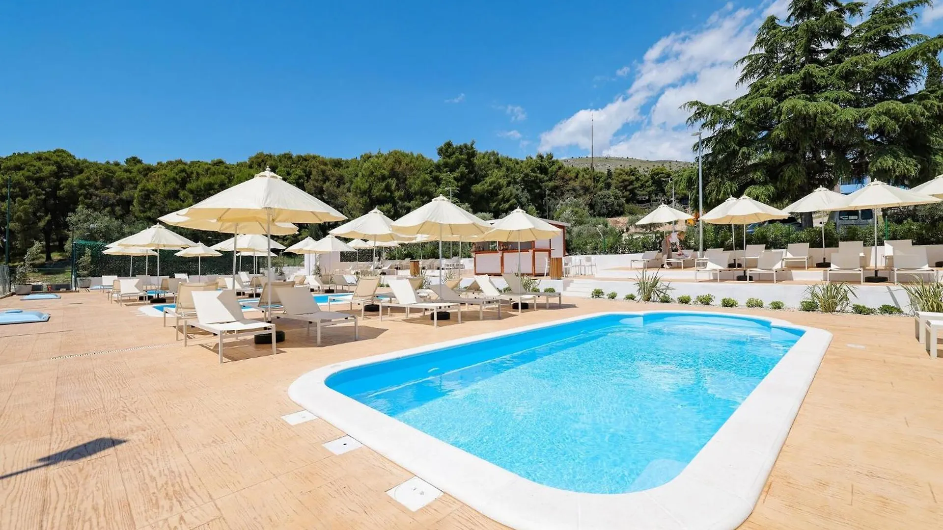 Apartments Medena In Seget Donji, Trogir With Pools